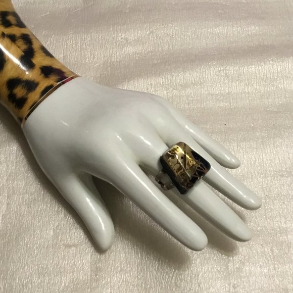 Vintage Lucite clear plastic steampunk fashion watch parts ring - Picture 14 of 16